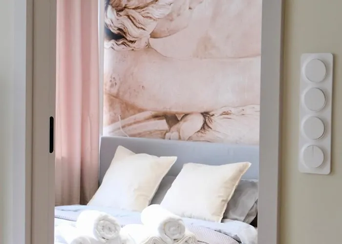 شقة Modern Powisle, *